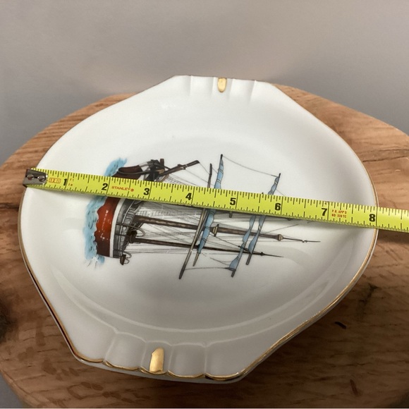 Vintage - Made by Norleans Japan - Ceramic Ashtray - Nautical Sailboat Themed - Picture 11 of 12